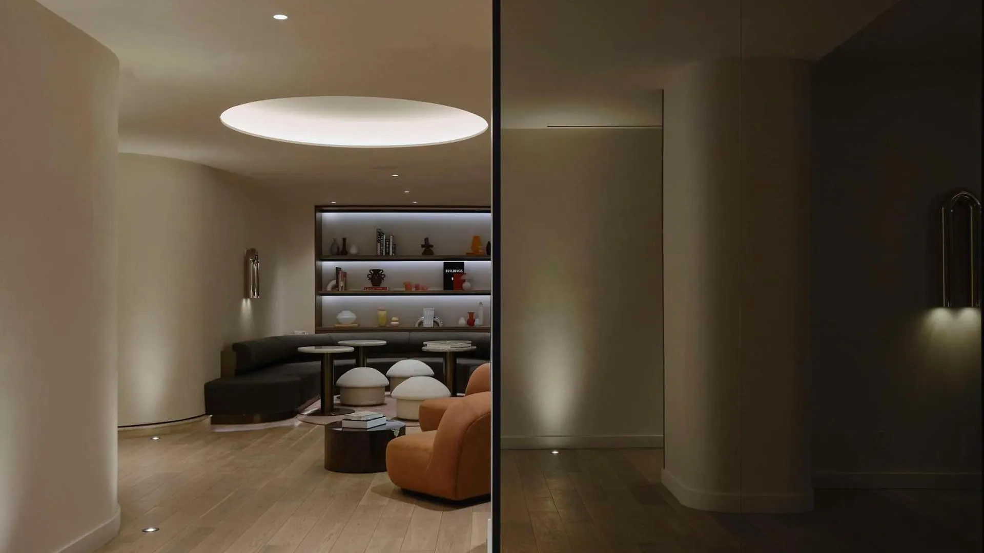 *****  Vogue Hotel Montreal Downtown, Curio Collection By Hilton Canada